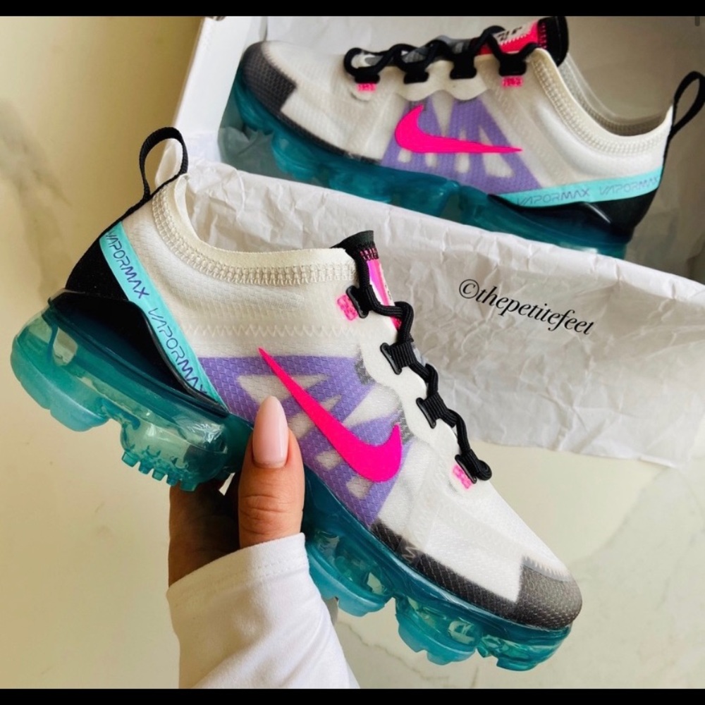NWT Nike air vapormax